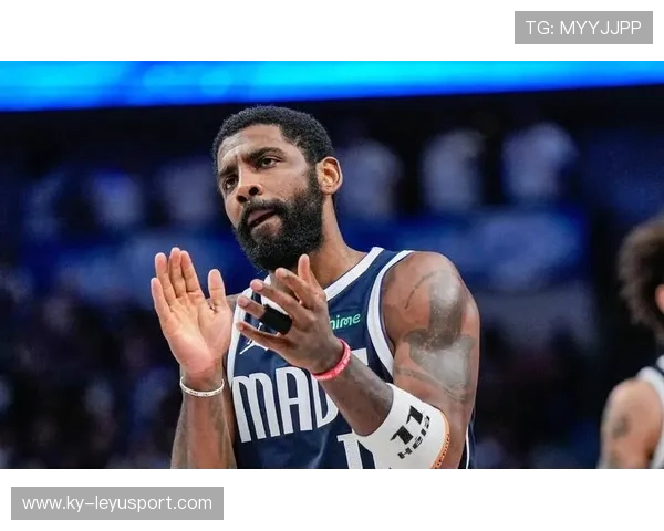 凯里·欧文疯狂输出，独行侠击败雄鹿，豪取五连胜